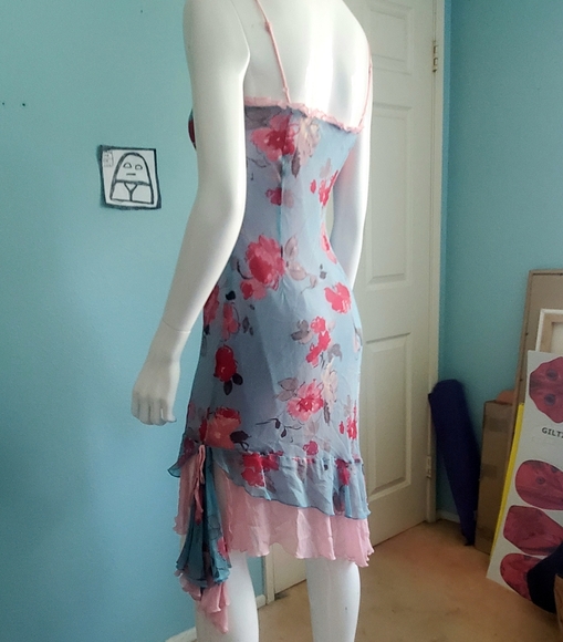 Express Floral Silk Dress w/ asymmetric ruffle hem - Picture 3 of 4